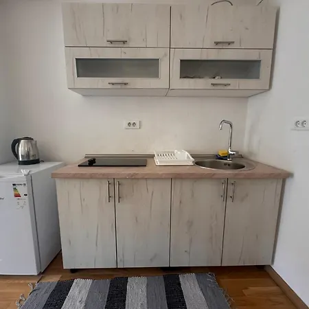 Central Point Sarajevo Apartments *